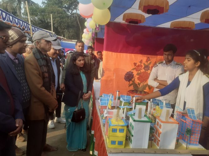 বদলগাছীতে ৪৬ তম জাতীয় বিজ্ঞান ও প্রযুক্তি সপ্তাহ এবং ৯ম বিজ্ঞান অলিম্পিয়াড ও বিজ্ঞান বিষয়ক কুইজ প্রতিযোগিতা অনুষ্ঠিত