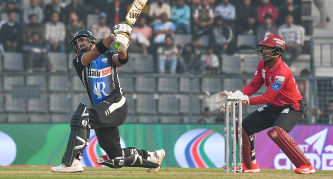রুদ্ধশ্বাস লড়াইয়ে সোহান ঝড়ে হেরে গেল বরিশাল