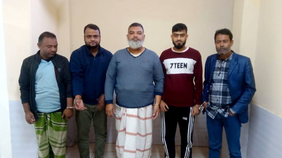 বগুড়ায় আওয়ামী লীগের পাঁচ নেতা-কর্মী গ্রেপ্তার