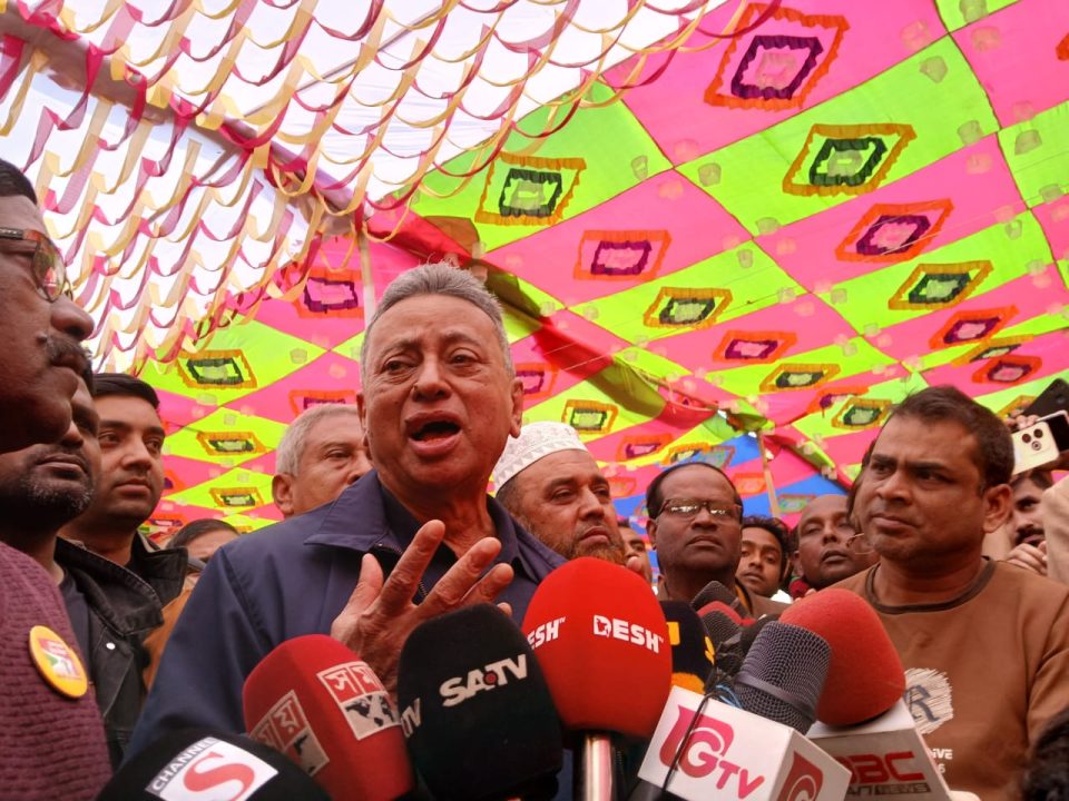 আগামীর বাংলা‌দেশ হ‌বে সক‌লের বাংলা‌দেশ, এক‌টি দল বা গো‌ষ্টির বাংলা‌দেশ নয়-কুড়িগ্রামের আমির খসরু