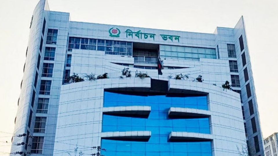সীমানা পুনর্নির্ধারণ, নির্বাচনের তারিখসহ ১০ সংস্কার প্রস্তাবে আপত্তি ইসির