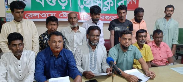 বগুড়ায় যমুনা চরের ফসলী জমি অপসারনের চেষ্টা হলে আইন শৃংখলার অবনতির আশংকা