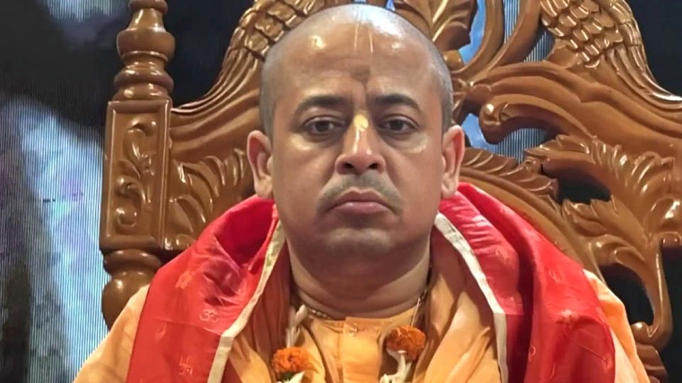 চিন্ময়ের জামিন স্থগিতাদেশ প্রত্যাহার, শুনানি রোববার