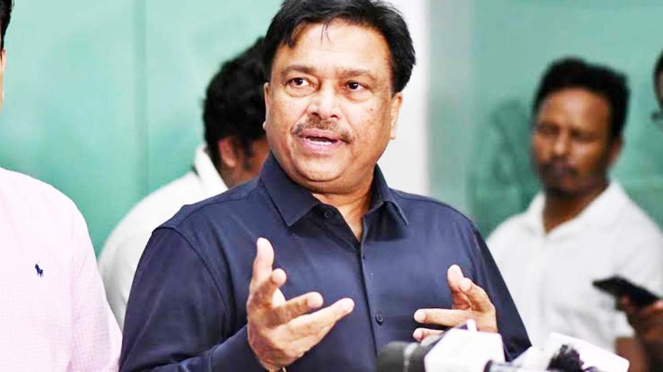 বিসিবি সভাপতি ফারুককে অপসারণ করে প্রজ্ঞাপন জারি