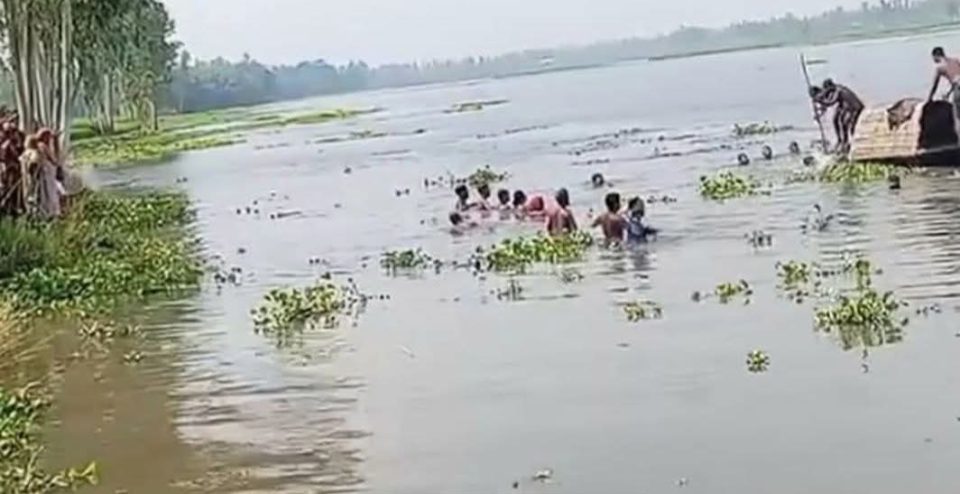 কুড়িগ্রামে নৌকা থেকে পড়ে শিশুর মর্মান্তিক মৃত্যু
