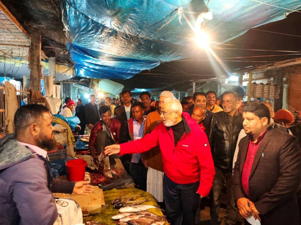 পালিচড়া হাটে জি এম কাদেরের পথসভা ও গণসংযোগ