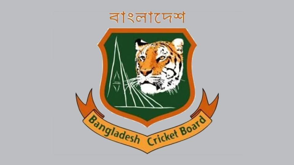 বিপিএল অনির্দিষ্টকালের জন্য স্থগিত