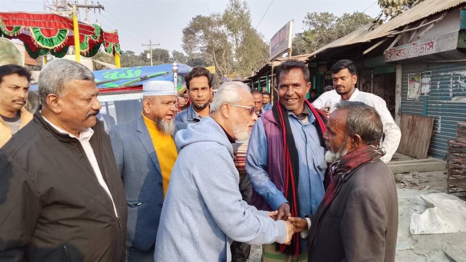 রংপুর সদর উপজেলায় জি এম কাদেরের নির্বাচনী গণসংযোগ
