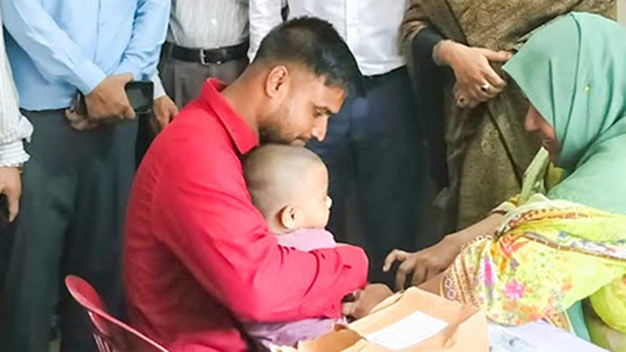 হাম ও হামের উপসর্গ নিয়ে আরো ৮ শিশুর মৃত্যু, ঢাকাতেই ৫