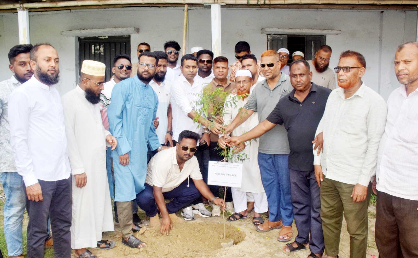 জলবায়ু পরিবর্তন মোকাবিলায় বৃক্ষরোপণের বিকল্প নেই: আবু হাসান
