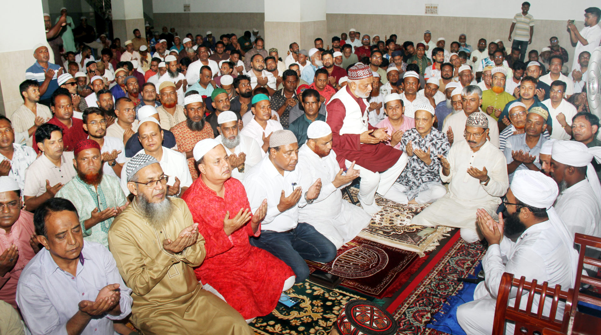 প্রখ্যাত হৃদরোগ বিশেষজ্ঞ ডা. জোবাইদা রহমানের জন্মবার্ষিকী উপলক্ষে বগুড়ায় দোয়া মাহফিল