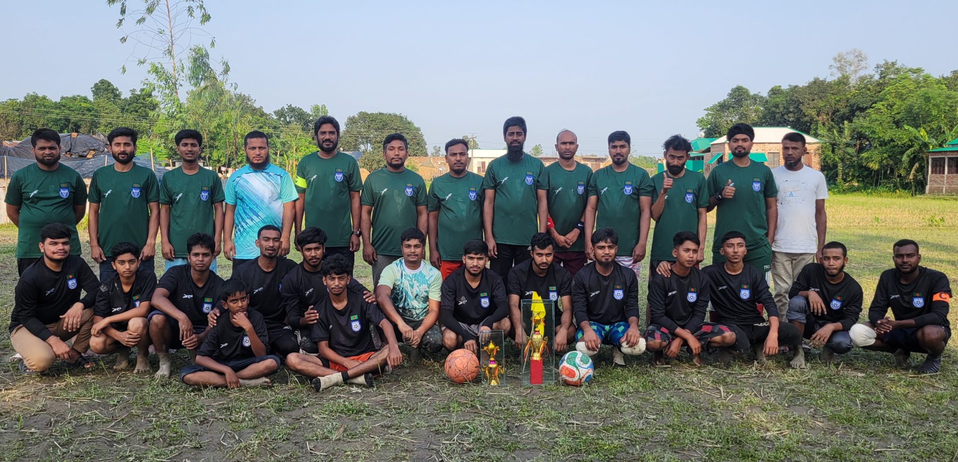 ‘আব্দুস সালাম মাস্টার-মনোয়ারা বেগম পাঠাগার’ ও ‘ইয়্যুথ সোশ্যাল ক্লাবের উদ্যোগে’ প্রীতি ফুটবল ম্যাচ