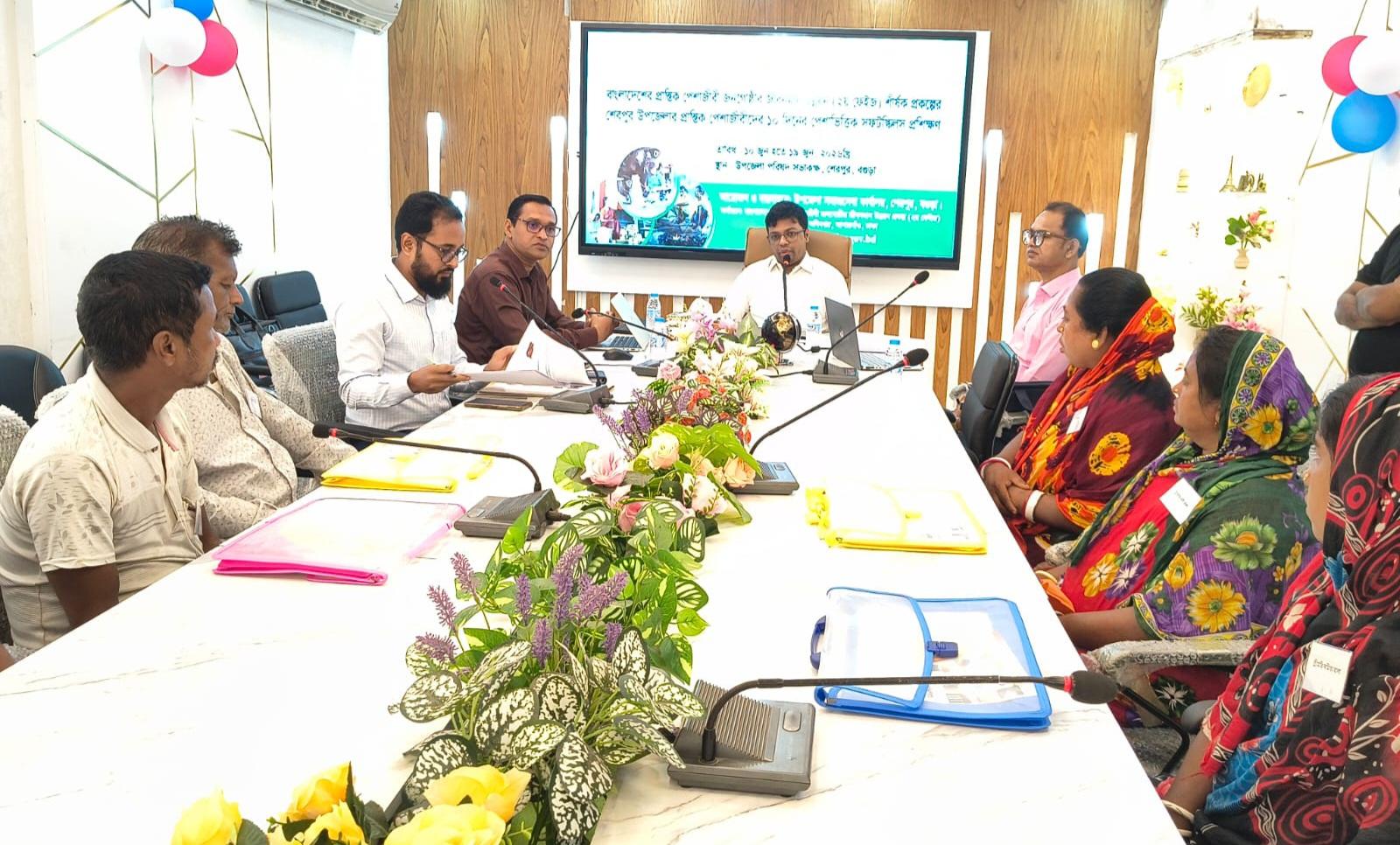 বগুড়ার শেরপুরে প্রান্তিক পেশাজীবীদের সফটস্কিলস প্রশিক্ষণ কর্মসূচির উদ্বোধন