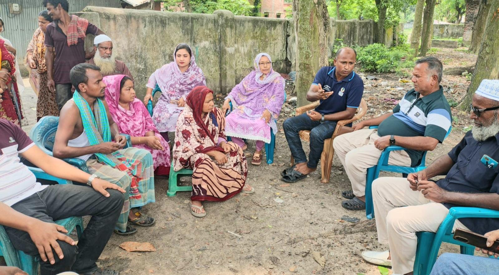সান্তাহারে আলোচিত রাকা মুনির হত্যার শিকার পরিবারকে আইনে সহায়তা দেওয়ার আশ্বাস