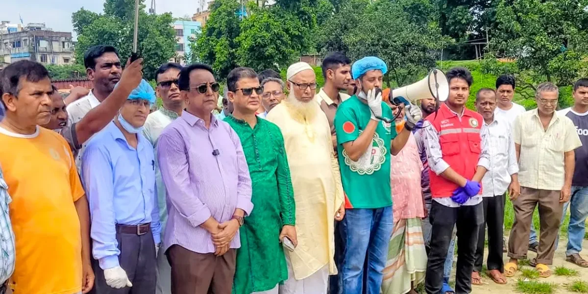 দীর্ঘদিনের অব্যবস্থাপনা সিস্টেমে আনতে জনসচেতনতা প্রয়োজন: বগুড়া সিটি প্রশাসক