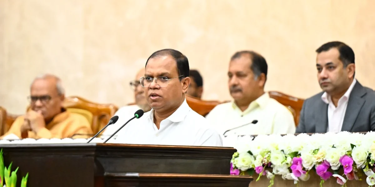 স্বৈরাচারের রেখে যাওয়া ভঙ্গুর দেশে ১৮০ দিন পার করাই সরকারের বড় অর্জন: আতিকুর রহমান রুমন