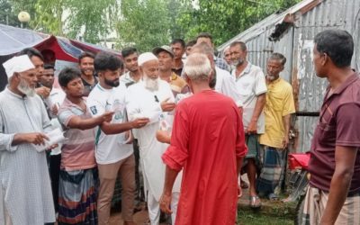 কালাইয়ে ইউপি চেয়ারম্যান প্রার্থী টুকু চৌধুরী লিফলেট বিতরণ