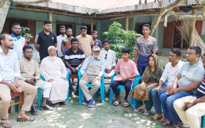 সুখানপুকুর ইউনিয়ন যুবদলের আহবায়ক মোস্তা’র পুত্র মেজবাউরকে উপহার প্রদান করলেন সাবেক এমপি লালু