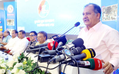 চক্রান্ত না করে দেশ গড়ার কাজে আত্মনিয়োগ করুন-তথ্যমন্ত্রী
