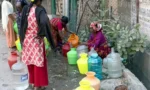 কলকাতায় পানির লাইন কেটে দেওয়ায় নদীর পানি খাচ্ছেন মুসলমানরা, ভোট না দেওয়ার শাস্তি!