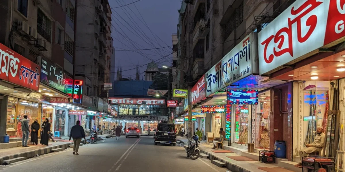 বিদ্যুৎ সাশ্রয়ে কড়াকড়ি, রাত ৮টায় মার্কেট-দোকান বন্ধ