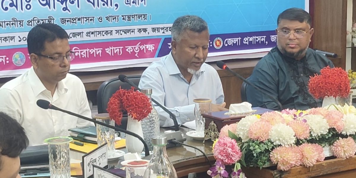 নিরাপদ খাদ্য সুনিশ্চিতে খোলা ভোজ্যতেল বিক্রি বন্ধ করতে হবে: প্রতিমন্ত্রী আব্দুল বারী