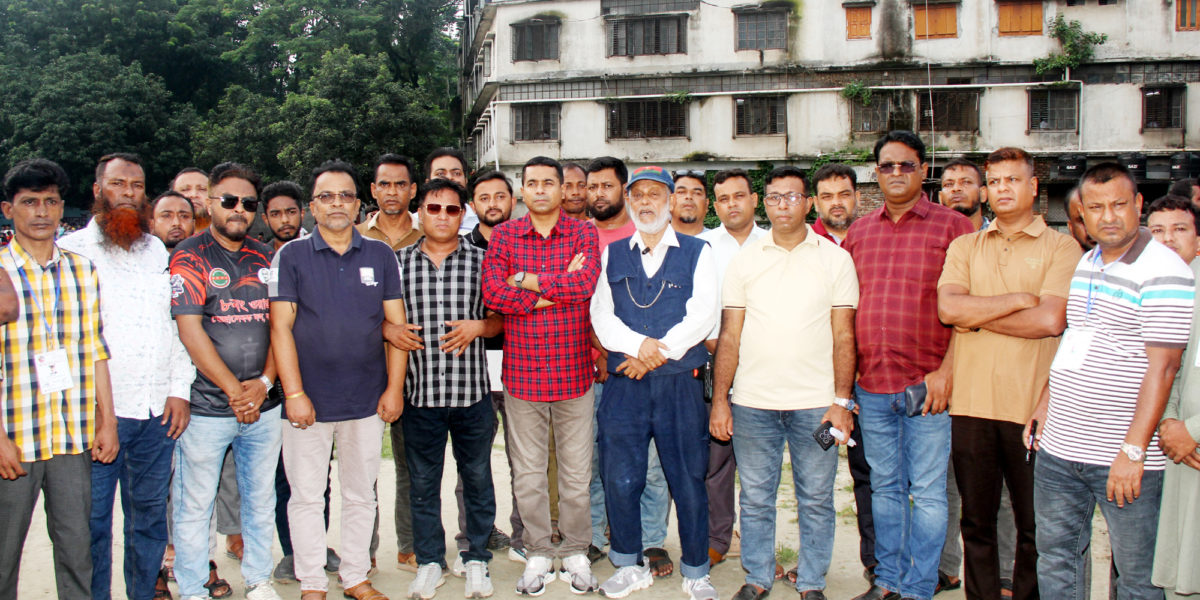 খেলাধুলাই যুবসমাজকে মাদক ও অপরাধ থেকে দূরে রাখতে পারে-সাবেক এমপি লালু