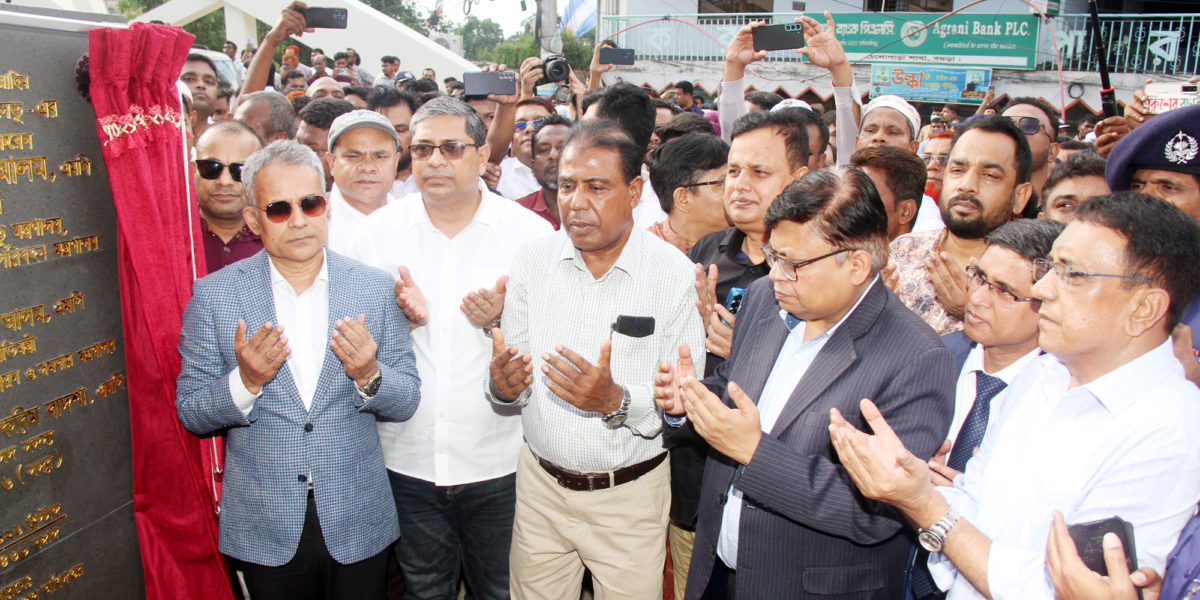 বগুড়ায় শাহ ফতেহ আলী সেতু, সড়ক জোন উদ্বোধন ও শাকপালা পার্ক উন্নয়ন কাজের ভিত্তিপ্রস্তর