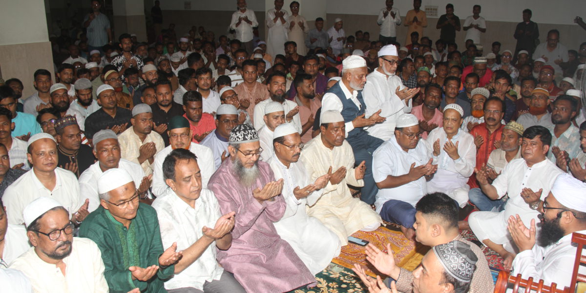 বেগম খালেদা জিয়ার জন্মবার্ষিকী উপলক্ষে বগুড়ায় দোয়া মাহফিল