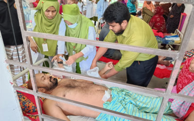 পাবনায় একপক্ষের মানববন্ধনে প্রতিপক্ষের হামলা; গুলিবিদ্ধ ১