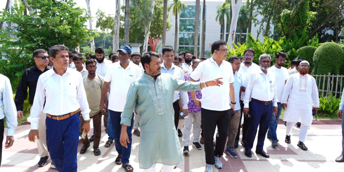 নতুন পশুপাখিতে সাজবে রাজশাহী চিড়িয়াখানা, পরিদর্শনে রাসিক প্রশাসক ও প্রাণিসম্পদ অধিদপ্তরের ডিজি