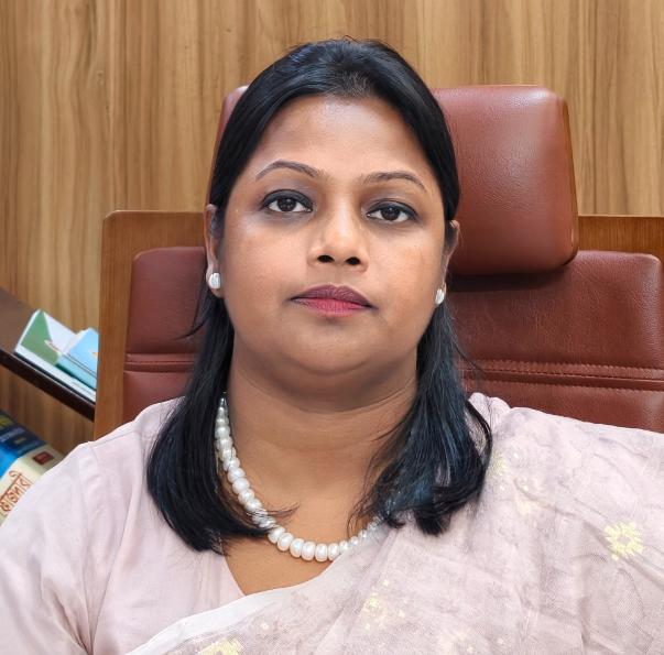 গণমাধ্যমবিমুখ কুড়িগ্রাম ডিসি অন্নপূর্ণা দেবনাথ ফোন ধরেন না, ভিডিও বার্তাও দেন না