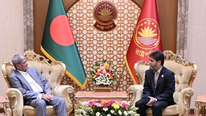 বাস্তবসম্মত ও কর্মমুখী শিক্ষা প্রদানে বিশেষ জোর দেওয়ার আহ্বান রাষ্ট্রপতির
