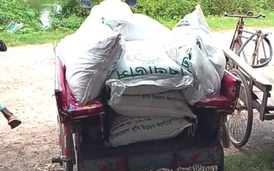 সার সমাচার-২: আদমদীঘিতে সার ডিলারের খোজ মেলে না যথাস্থানে; এক স্থানের সার অন্য স্থানে