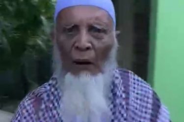 কুড়িগ্রামের চর হরিকেশ প্রকাশ্যে ছুরিকাঘাতে বৃদ্ধ নিহত, অভিযুক্ত ঘাতক আটক