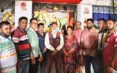 শাজাহানপুরে শারদীয় দূর্গাপূজা মন্ডপ পরিদর্শন ও নগদঅর্থ প্রদান করলেন সাবেক এমপি লালু