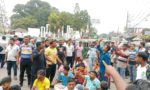 কুড়িগ্রামের সব সড়কে সিএনজি চলাচলের অনুমতির দাবিতে চালকদের সড়ক অবরোধ।। ওসির আশ্বাসে অবরোধ প্রত্যাহার