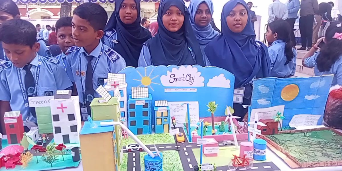নওগাঁয় দিনব্যাপি বিজ্ঞান ও প্রযুক্তি মেলা
