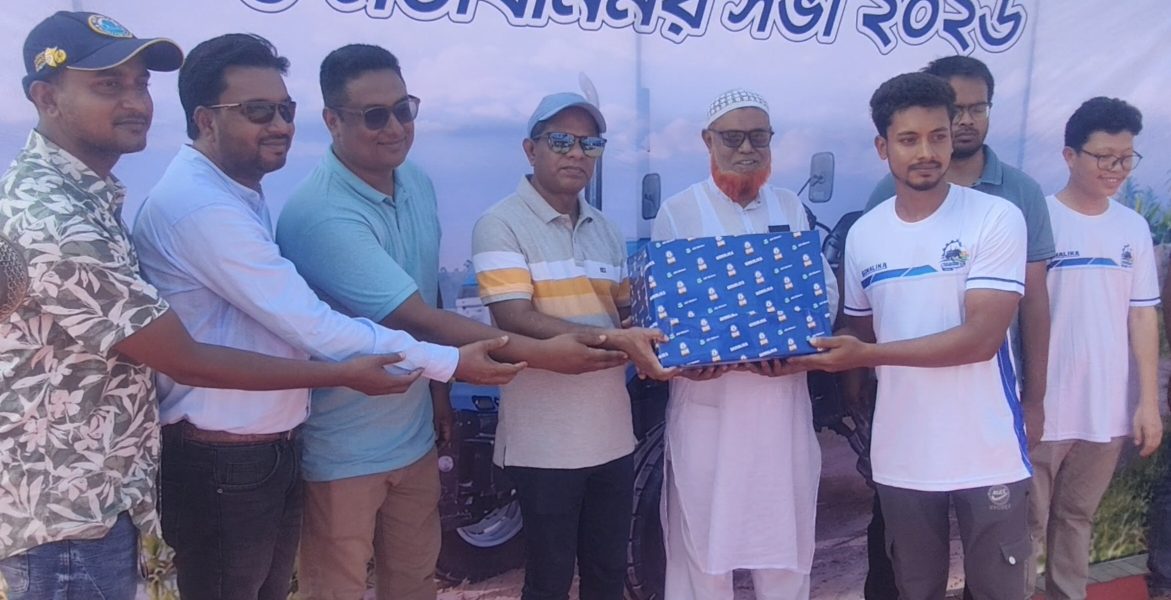 জয়পুরহাটে ‘সোনালীকা ডে’ বার্ষিক সার্ভিস ও মতবিনিময় সভা অনুষ্ঠিত