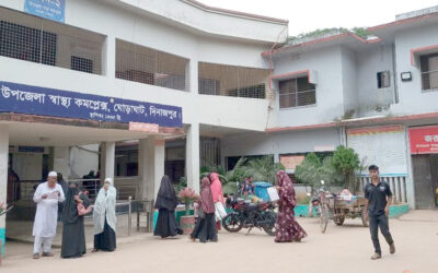 ঘোড়াঘাট স্বাস্থ্য কমপ্লেক্সে বিশেষজ্ঞ চিকিৎসক না থাকায় ভোগান্তিতে প্রসূতি মা