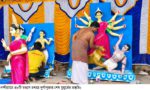 নন্দীগ্রামে ৪৮টি মণ্ডপে চলছে দুর্গাপূজার শেষ মুহূর্তের প্রস্তুতি, রং-তুলিতে ব্যস্ত মালাকাররা